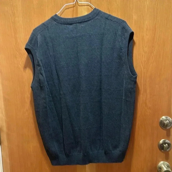 Fairway outfitters sweater vest size XL - Picture 4 of 4